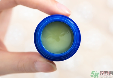 Blistex碧唇小藍(lán)罐好用嗎？怎么用？