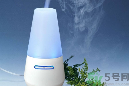 加濕器里可以加精油嗎？加濕器里可以加醋嗎？