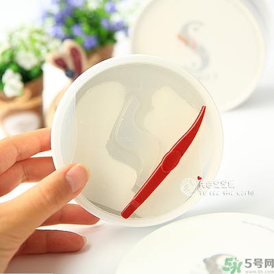 spa蛇毒眼膜使用方法 蛇毒眼膜敷完要洗掉嗎？