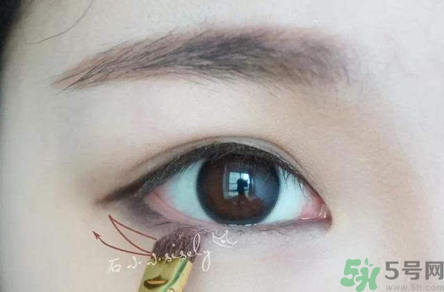 iu李智恩桃花妝怎么化？iu李智恩桃花妝怎么打造？