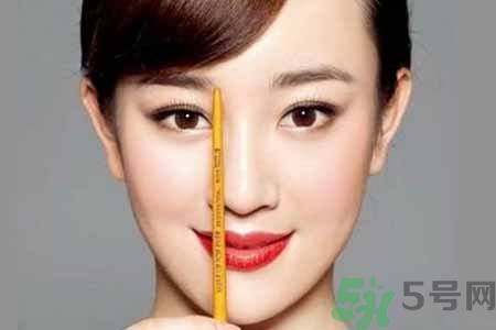 ?眉毛上可以涂生發(fā)液嗎？眉毛涂生發(fā)水有副作用嗎？