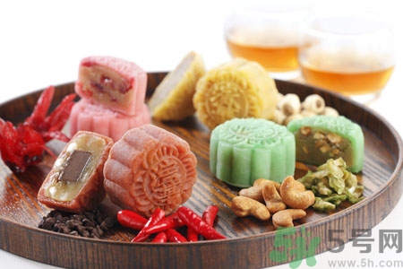 一塊月餅的熱量有多少？一塊月餅的熱量多久能消耗？