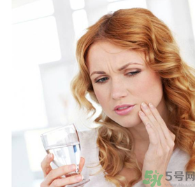 牙齒酸軟是怎么回事？牙齒酸軟怎么辦？