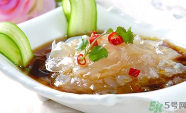 海蜇可以生吃嗎？海蜇可以炒著吃嗎？