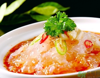 海蜇可以生吃嗎？海蜇可以炒著吃嗎？