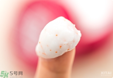 資生堂護手霜怎么樣？資生堂護手霜100g紅罐好用嗎？