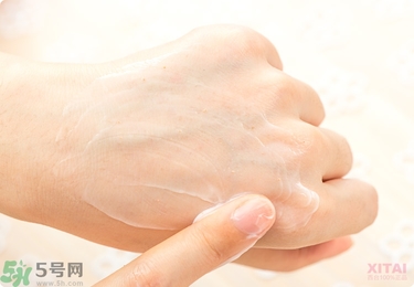 資生堂護手霜怎么樣？資生堂護手霜100g紅罐好用嗎？