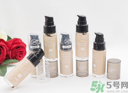 revlon露華濃粉底液怎么樣？露華濃粉底液色號選擇與試色