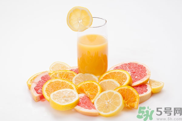 柚子可以泡水喝嗎？柚子泡水喝有什么好處？