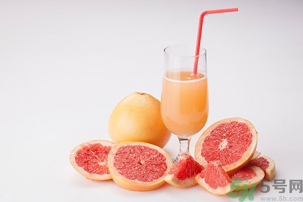 柚子能榨汁嗎？柚子和什么榨汁好喝？