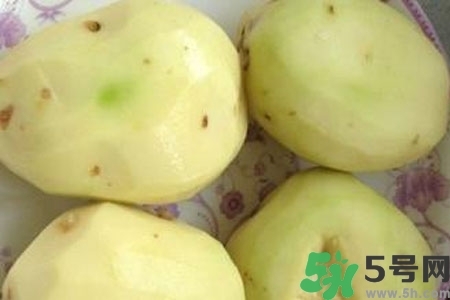 土豆發(fā)綠還能吃嗎？土豆發(fā)綠皮削皮后能吃嗎？
