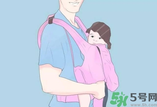 嬰兒怎么抱？嬰兒怎么抱著喂奶？