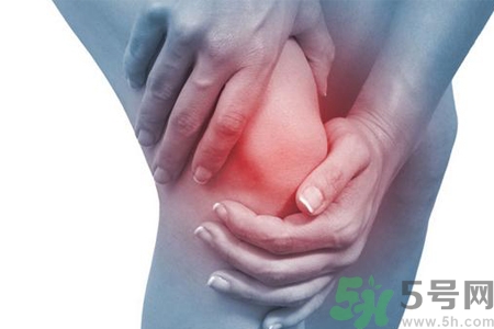 來月經(jīng)前膝蓋疼怎么回事？月經(jīng)膝蓋疼怎么辦？