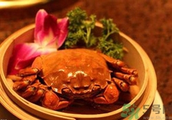 大閘蟹蒸多長時間？沒熟的大閘蟹可以吃嗎？