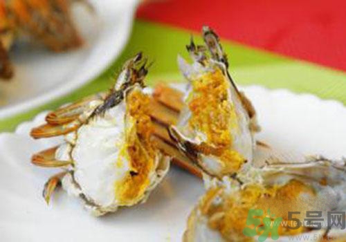 大閘蟹蒸多長時間？沒熟的大閘蟹可以吃嗎？