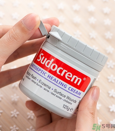 Sudocrem屁屁霜怎么用？sudocrem屁屁霜初生寶寶能用嗎？