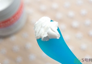 Sudocrem屁屁霜怎么用？sudocrem屁屁霜初生寶寶能用嗎？