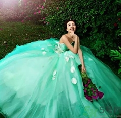 結(jié)婚可以穿綠色衣服嗎？結(jié)婚為什么穿綠鞋子？