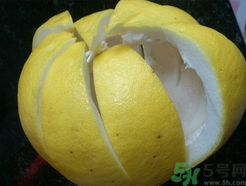 柚子皮能去冰箱異味嗎？為什么柚子皮能去除冰箱的異味？