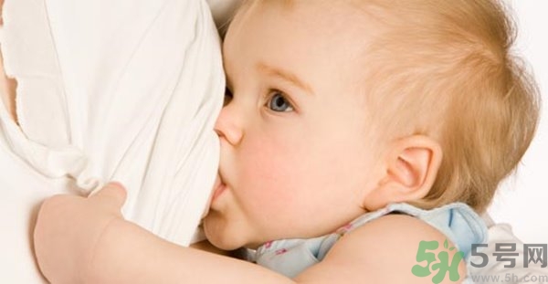 母乳喂養(yǎng)多久喂一次？母乳喂養(yǎng)注意事項(xiàng)