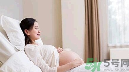臨產(chǎn)有什么預(yù)兆？臨產(chǎn)怎么樣緩解疼痛？