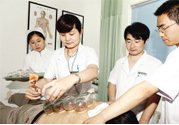 老人能在家拔火罐嗎？老年人拔火罐需要注意什么？