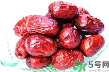冬棗和紅棗的營養(yǎng)價值哪個高？冬棗和紅棗哪個熱量高？