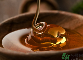 秋梨膏什么牌子好？秋梨膏什么牌子最好？