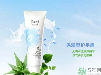 護手霜可以擦臉嗎？護手霜可以擦腳嗎？