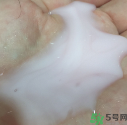 淳萃洗發(fā)水好用嗎？淳萃洗發(fā)水怎么樣？