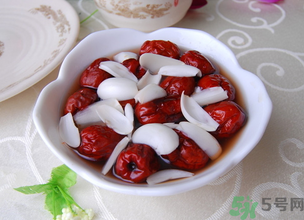 哺乳期可以吃鮮棗嗎？哺乳期能吃鮮棗嗎？