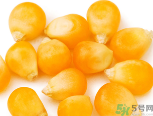 玉米粒怎么剝下來？如何快速剝玉米粒？