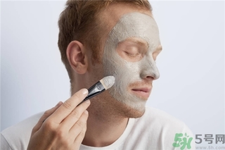 皮膚差的男生怎么洗臉？皮膚差的男生晨起不能用清水洗臉