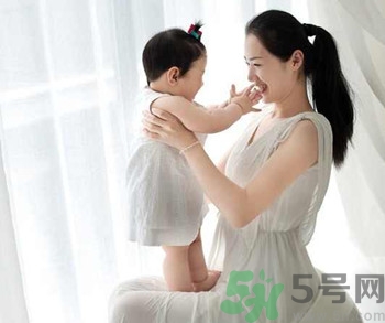 吸乳器怎么用？吸乳器手動好還是電動好？