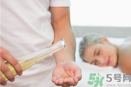 甘油會堵塞毛孔嗎？甘油堵塞毛孔怎么辦？