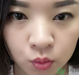 雅詩蘭黛真我光采輕透潤(rùn)唇蜜多少錢?