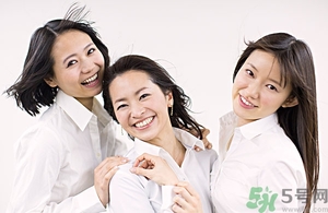 頭發(fā)枯黃稀少怎么辦？頭發(fā)又黃又少怎么辦？