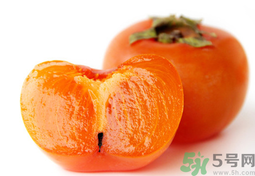 新鮮柿子皮可以吃嗎？吃了柿子皮怎么辦？