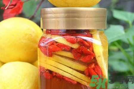 寒露喝什么茶好？寒露喝什么茶最養(yǎng)生？
