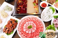 吃火鍋喝什么酒好？吃火鍋適合喝什么酒？