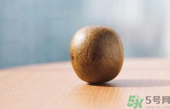 羅漢果泡水要去殼嗎？羅漢果泡水泡多久？