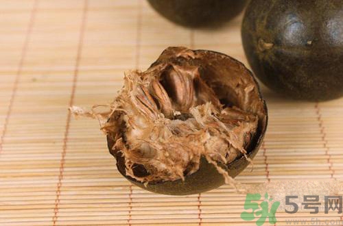 羅漢果發(fā)霉了可以泡茶嗎？喝了發(fā)霉的羅漢果茶會怎樣？