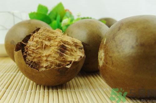 羅漢果發(fā)霉了可以泡茶嗎？喝了發(fā)霉的羅漢果茶會怎樣？