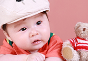 寶寶睡覺翻來覆去是怎么回事？寶寶睡覺喜歡亂動(dòng)怎么辦？