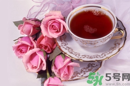 茶垢對身體有害嗎？茶垢到底是養(yǎng)生還是危害健康？