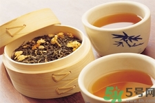 茶垢對身體有害嗎？茶垢到底是養(yǎng)生還是危害健康？