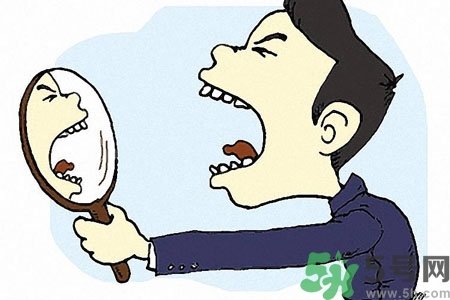 吃口香糖會口臭嗎？吃了口香糖為什么口還很臭？