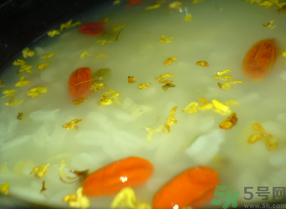 新鮮桂花可以煮粥嗎？桂花可以煮粥嗎？