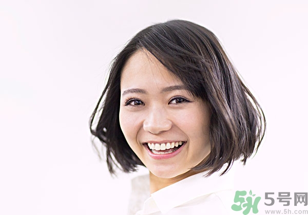 油性頭發(fā)幾天洗一次最好,油性發(fā)質幾天洗一次