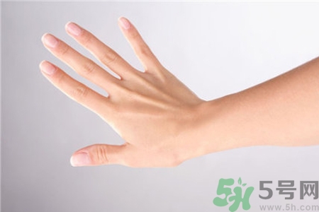擦護手霜能預(yù)防凍瘡嗎？手長凍瘡擦什么護手霜比較好？